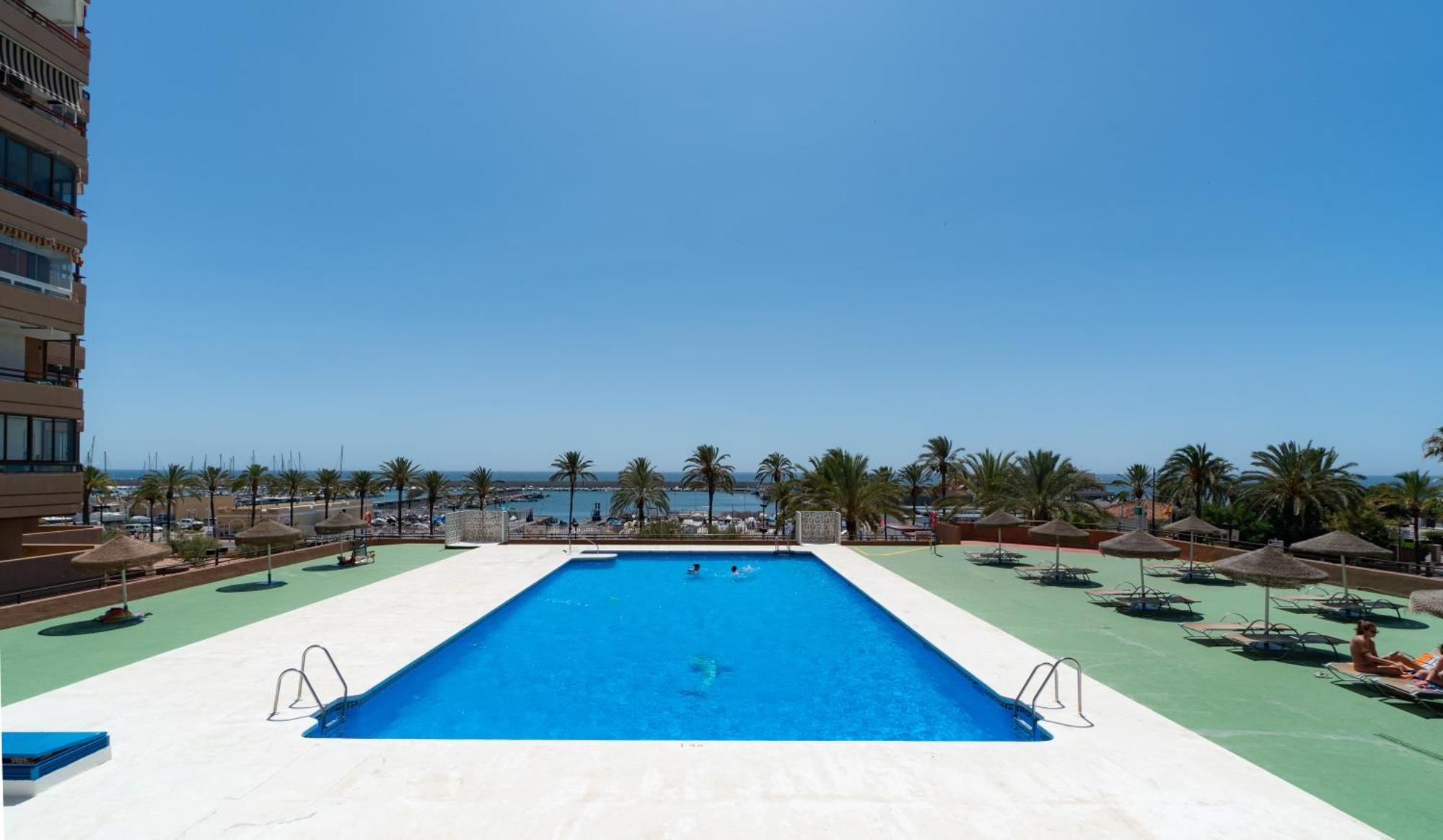 Sur Suites Palmeras 3 Фуэнхирола Экстерьер фото